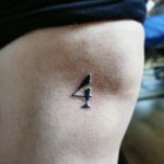 négyes szám tetoválás budapesti szalon, number four tattoo in salon budapest